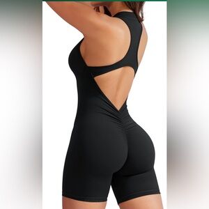 Sleeveless backless scrunch bottom bodysuit